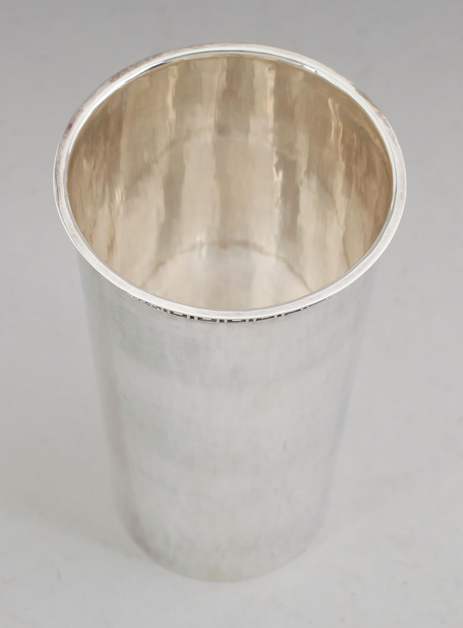 BÄGARE, silver, E Löfman, MGAB, Uppsala 1972. Vikt ca 229 gram.