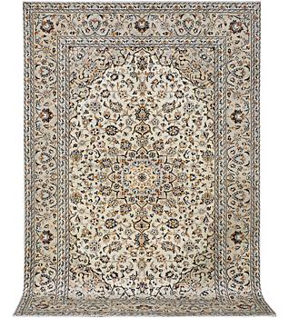 A carpet, Kashan, c. 305 x 200 cm.