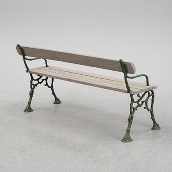 A cast iron garden sofa, 20th century.