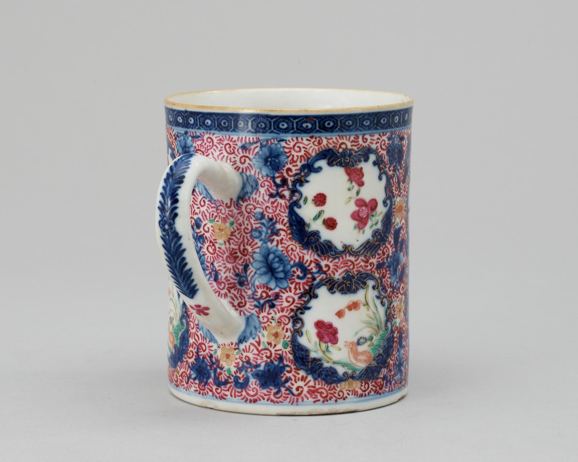 MUGG, porslin. Qing dynastin. Qianlong (1736-95).
