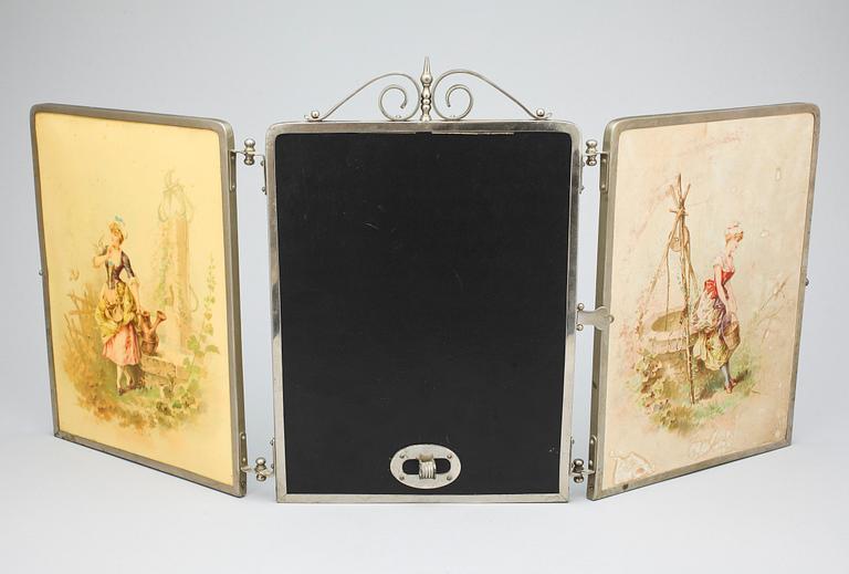 BORDSSPEGEL, vitmetall samt plastliknande material, 1900-talets mitt.