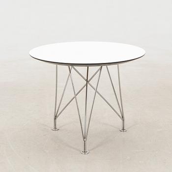 Kenneth Bergenblad, likely, coffee/side table "Spider" for DUX, late 20th century.
