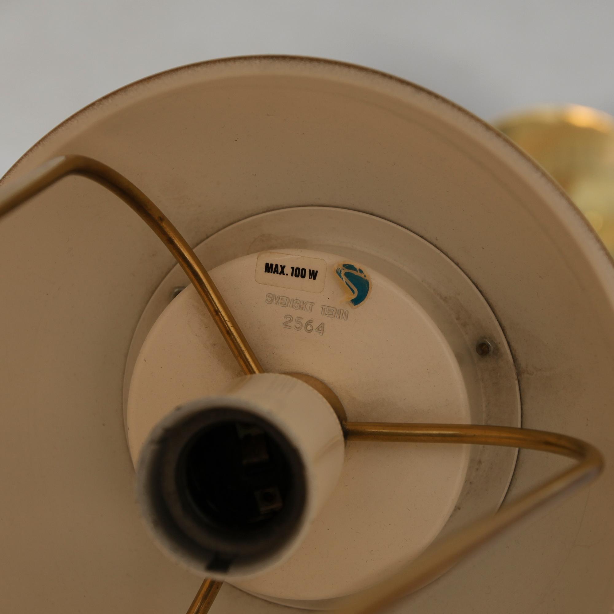 GOLVLAMPA, modell 2564, Josef Frank, Firma Svenskt Tenn.