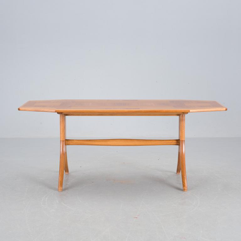 SOFFBORD, Carl Malmsten, brickmärkt.