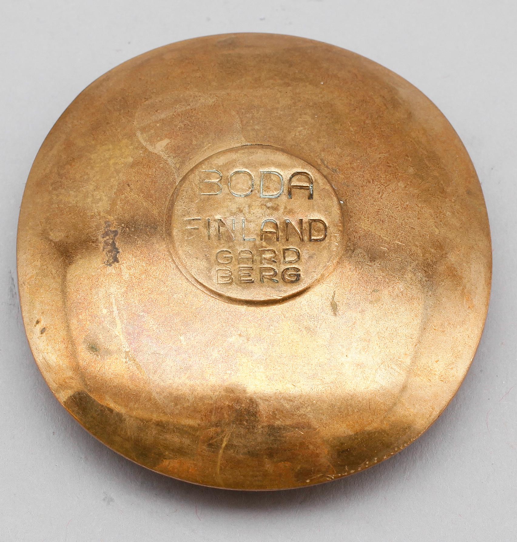 LJUSSTAKAR, 1 par, brons, Bertel Gardberg, Boda, Finland.