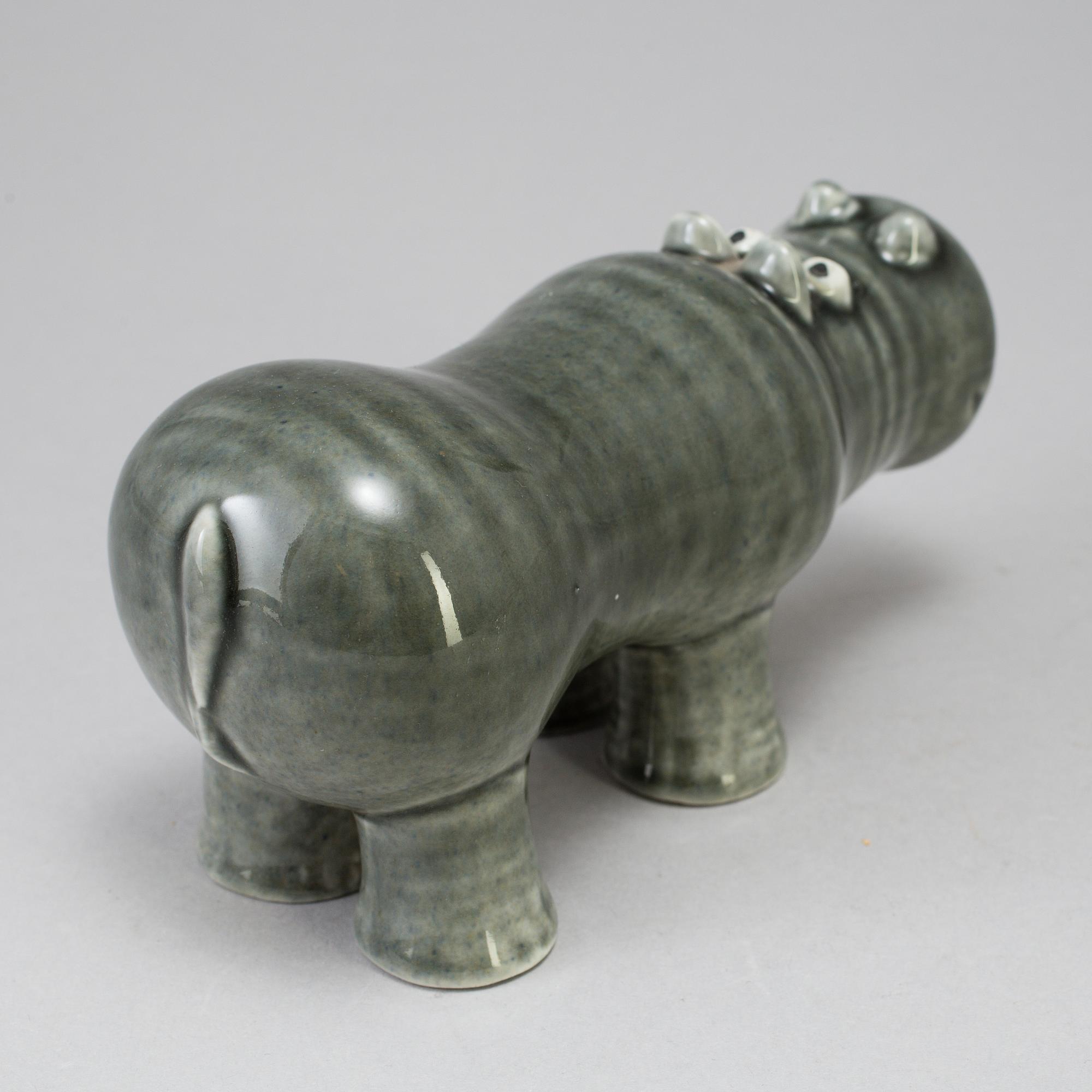 A stoneware figurine by Lisa Larson for Gustavsberg 1966-70.