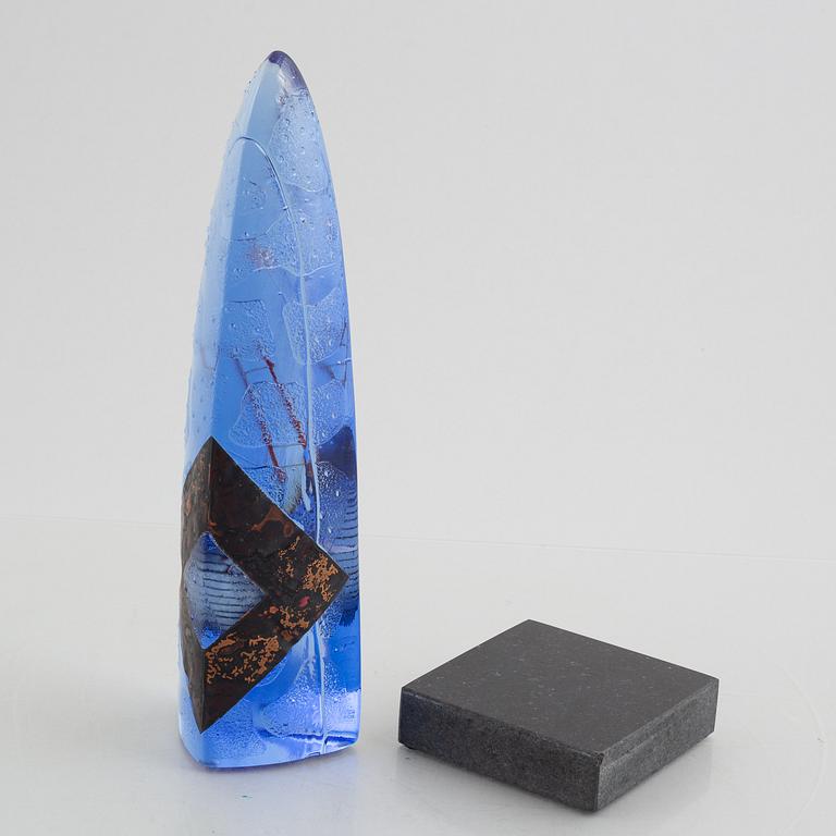 Bertil Vallien, skulptur, "Beginning", glas, limited edition, Kosta Boda.