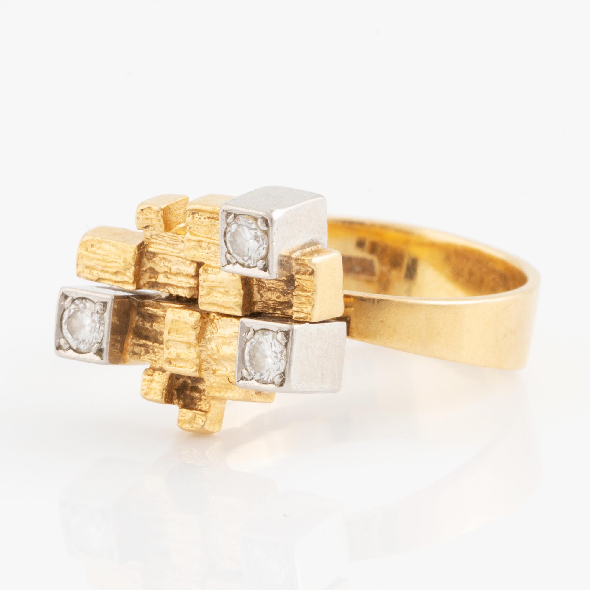 Björn Weckström, ring "Diamantstad" with brilliant cut diamonds. Lapponia 1992.