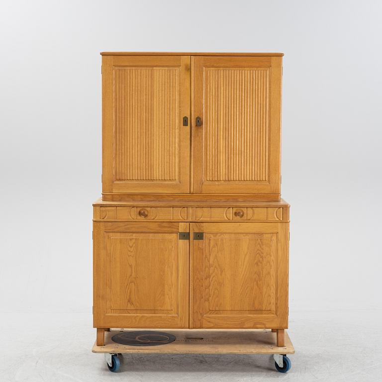 Carl Malmsten, skåp, "Calmare Nyckel", 1900-talets andra hälft.