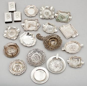 SILVERFÖREMÅL, 19 st. Tot vikt ca 427 g.