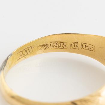 Gold cross ring, 18K gold.