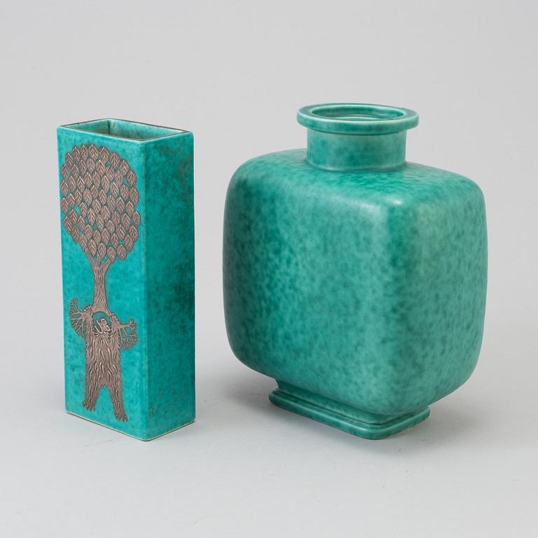 An 'Argenta' stoneware vase by Wilhelm Kåge for Gustavsberg, 1940's.