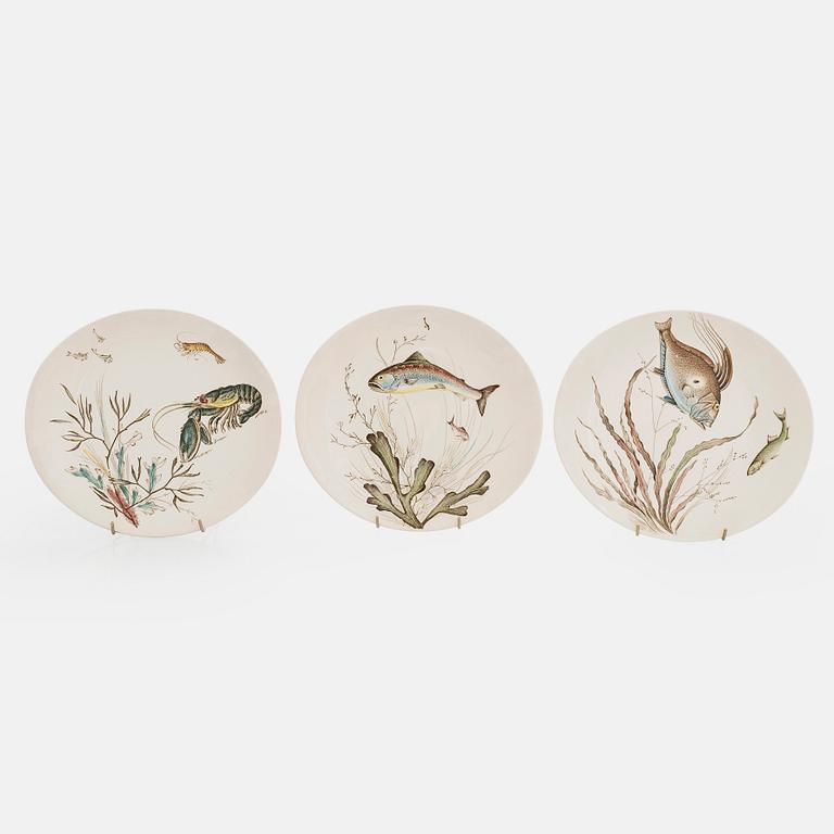 18 “Fishes” plates, earthenware, Johnson Bros, England, first half/mid-20th century.