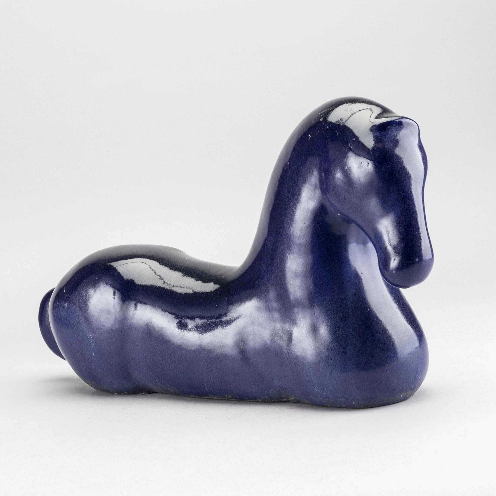 ULLA & GUSTAV KRAITZ, a signed and dated earhtenware sculpture.