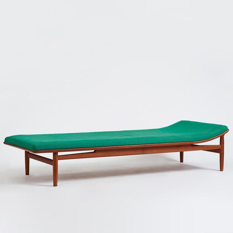 Kurt Østervig, a "Nr 311", daybed, for Jason, Ringsted, Denmark, 1950's.