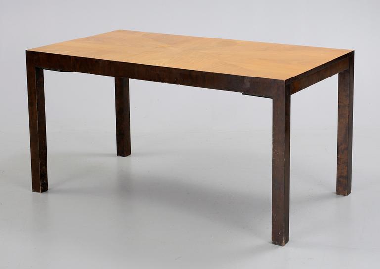 BORD, sannolikt Axel Larsson, Bodafors, 1930/40-tal.