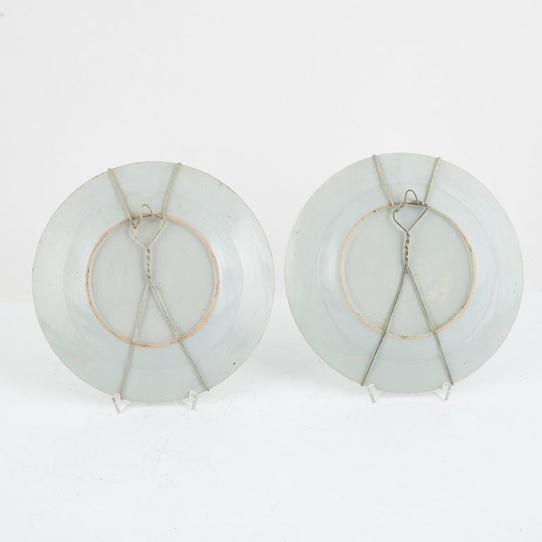 A set of six Chinese export porcelain plates, Qing dynasty, Qianlong (1736-95).