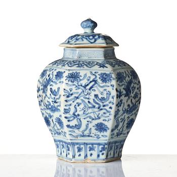 A blue and white faceted 'lotus and birds' jar with cover, Ming dynasty (1368-1644).