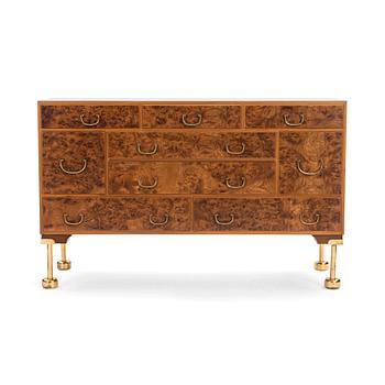 107. Josef Frank, "Tyresöbyrån", modell 2170, Firma Svenskt Tenn, efter 1985.
