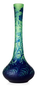 678. An Axel Enoch Boman Art Nouveau cameo glass vase, Reijmyre 1916.