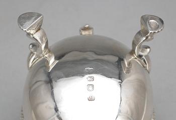 SÅSSNIPA, silver, William Robertson, London, troligen 1760. England totalvikt ca 513g.