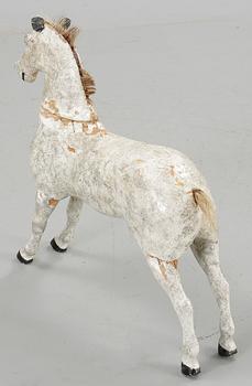 TRÄHÄST, 1800-tal.