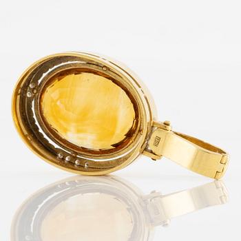 Collier med hänge, 18K guld med citrin och briljantslipade diamanter.