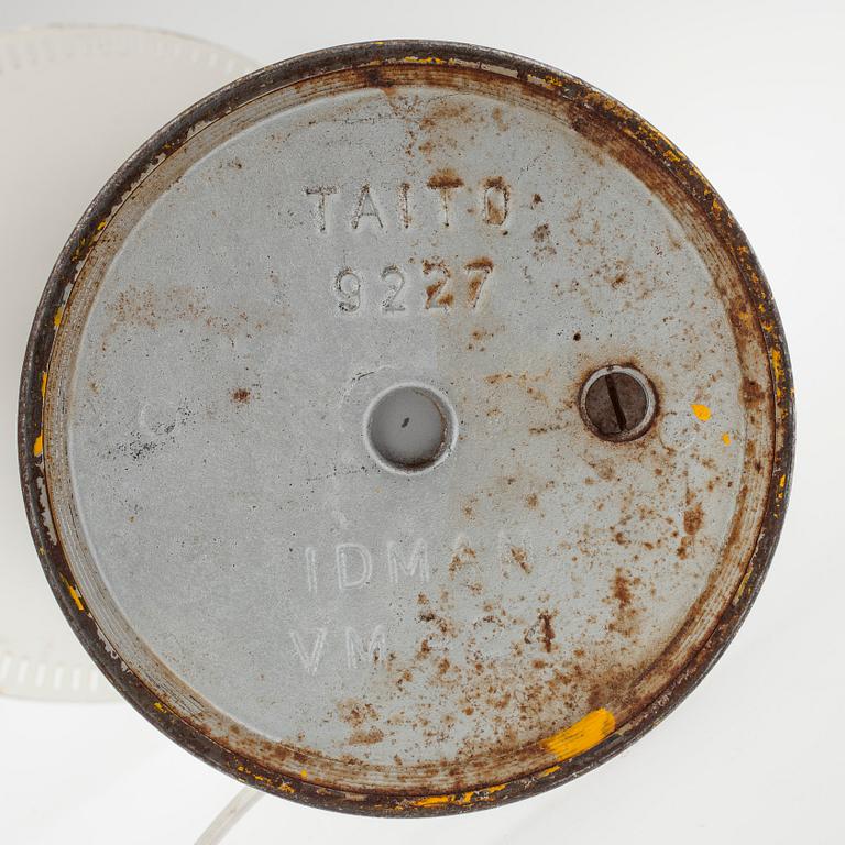 BORDSLAMPA, modell 9227, Paavo Tynell, stämplad Taito / Idman.