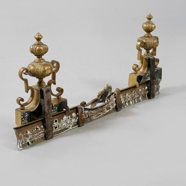 BRASSKYDD, Mellaneuropa, omkring sekelskiftet 1800/1900.