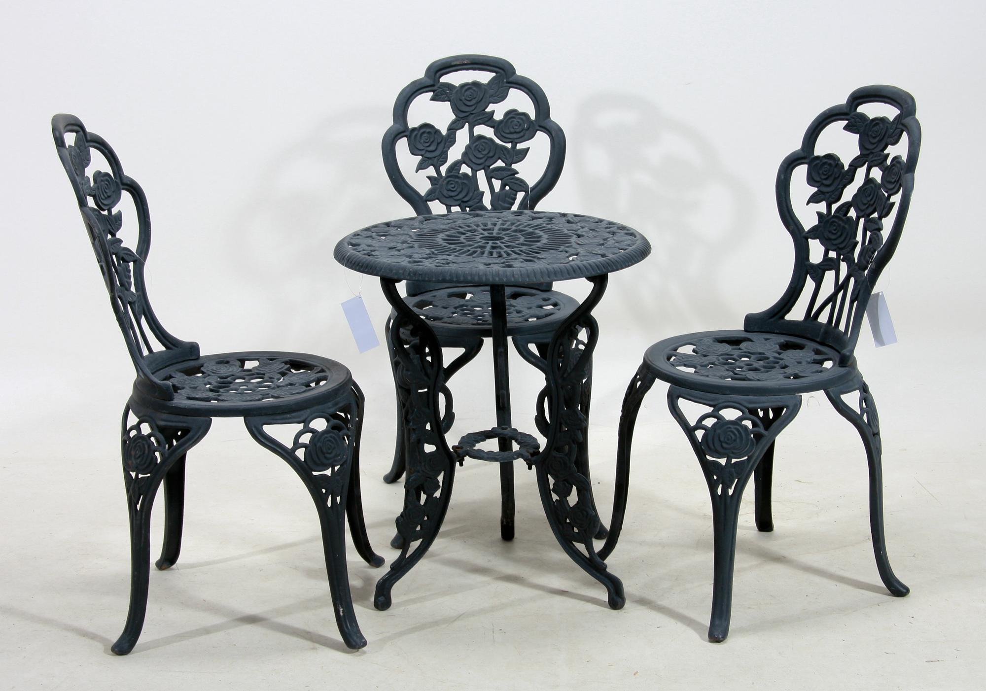 TRÄDGÅRDSMÖBLER, 4 delar, gjutjärn, 2000-tal.