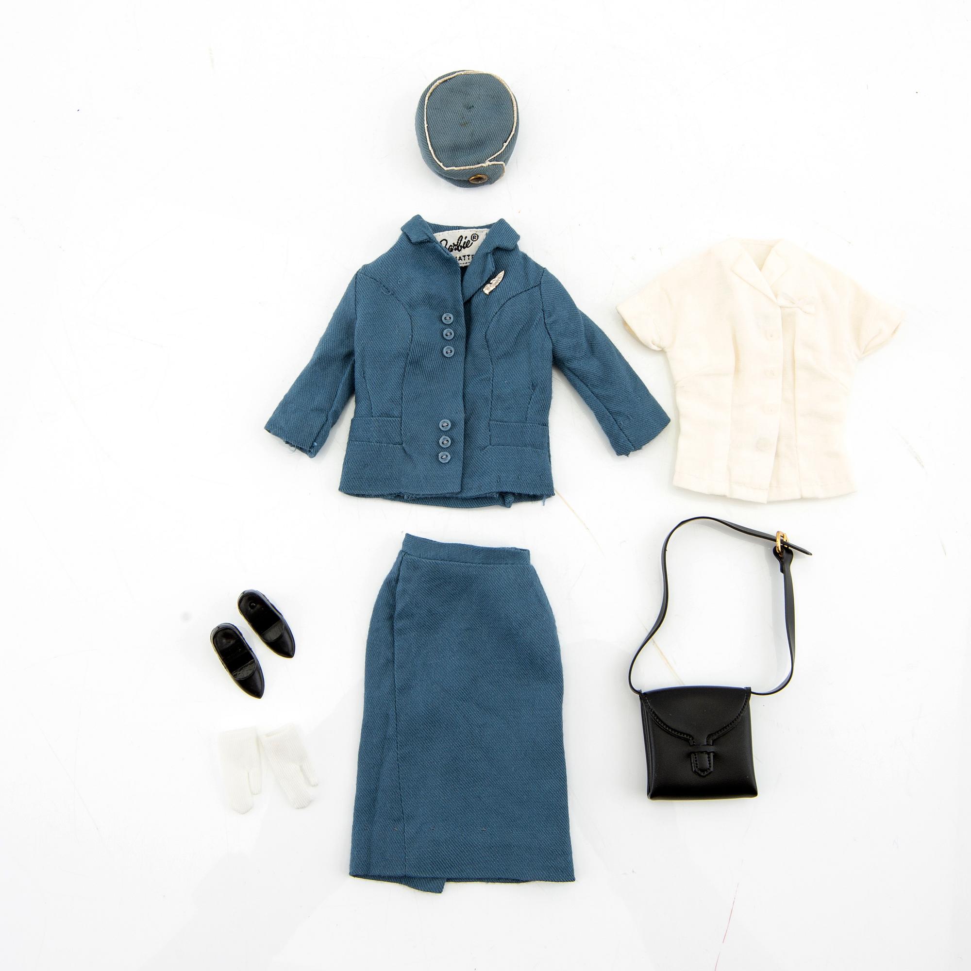 Barbiekläder 2 set. vintage "Holiday Dance", Mattel 1965-66, "Pan American Airways Stewardess" Mattel 1966.