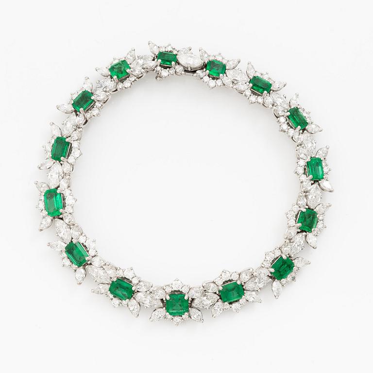 A bracelet in 18K white gold with step-cut emeralds and round and navette-shaped brilliant-cut diamonds.