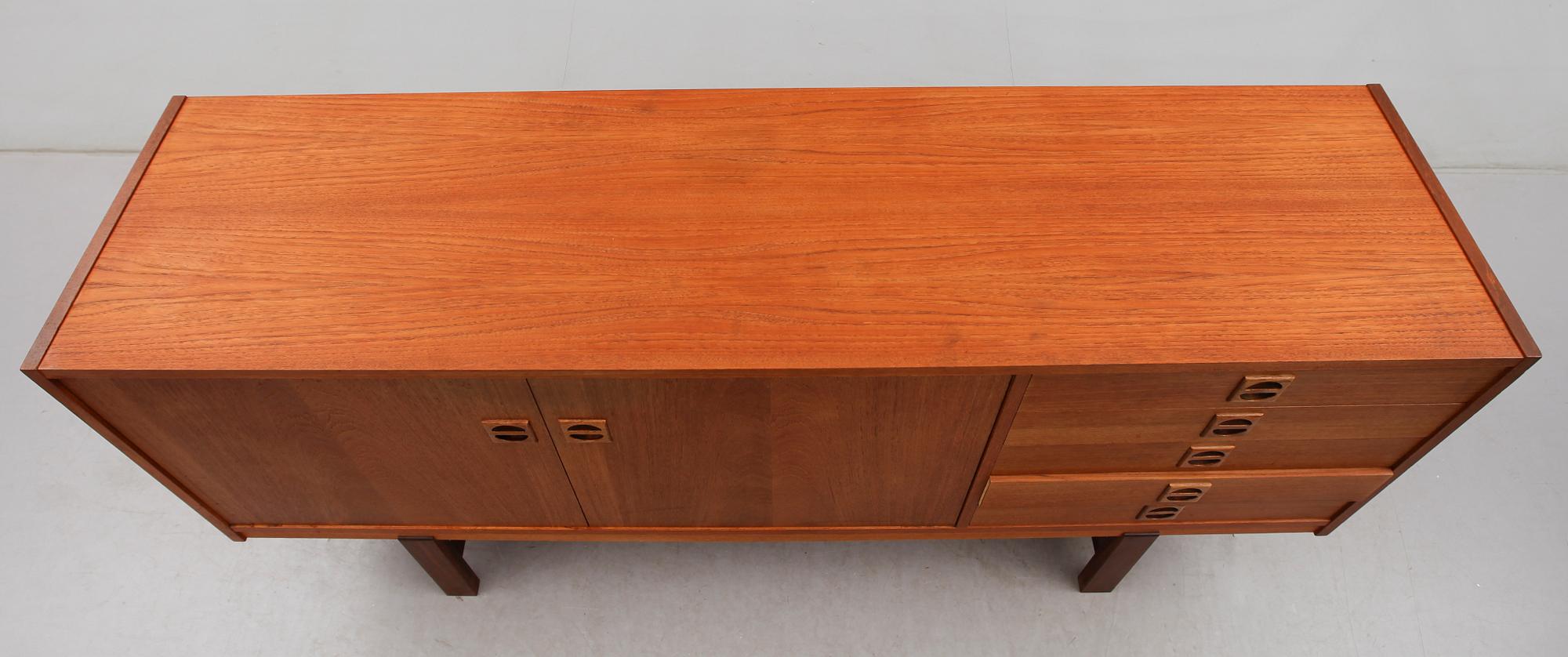 SIDEBOARD, 1900-talets andra hälft.