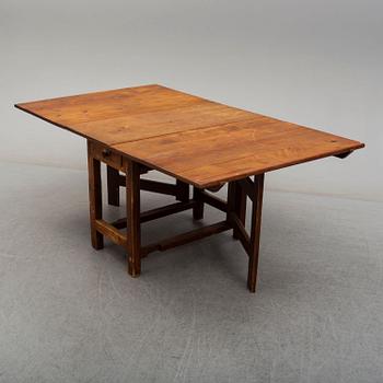 A GATELEG TABLE, 19th century.