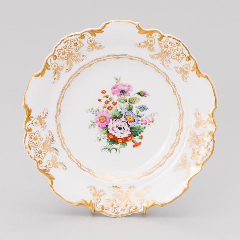 A Russian porcelain plate by the Imperial Porcelain Factory, S:t Petersburg, period of Nicholas I.