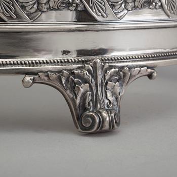 A SILVER JARDINIERE, Sweden, dated approx. 1920, Silver weigth 901 gram.