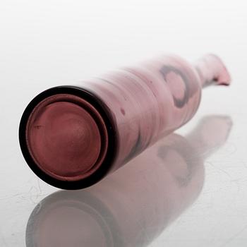 Nanny Still, Pullo, signeerattu Riihimäen Lasi O.Y. Nanny Still.