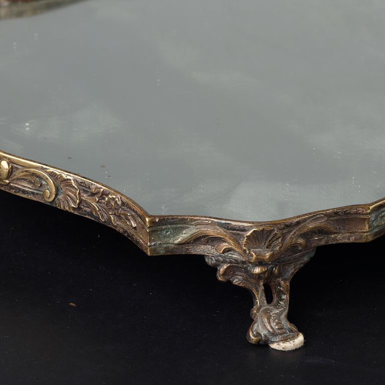 BORDSPLATEAU, rokoko, 1700-talets andra hälft.