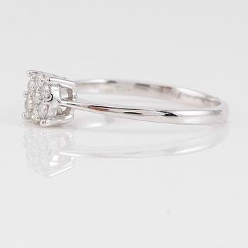 RING, 18K vitguld och diamanter tot ca 0.13 ct.