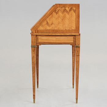 SEKRETÄR, av Georg Haupt (mästare i Stockholm 1770-1784), ej signerad, Gustaviansk.