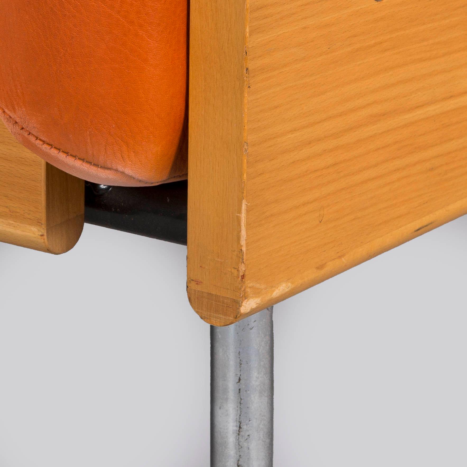 Yrjö Kukkapuro, sohva ja nojatuoli "Ateljee" tilaustyö, Haimi, 1970-luvun loppu.