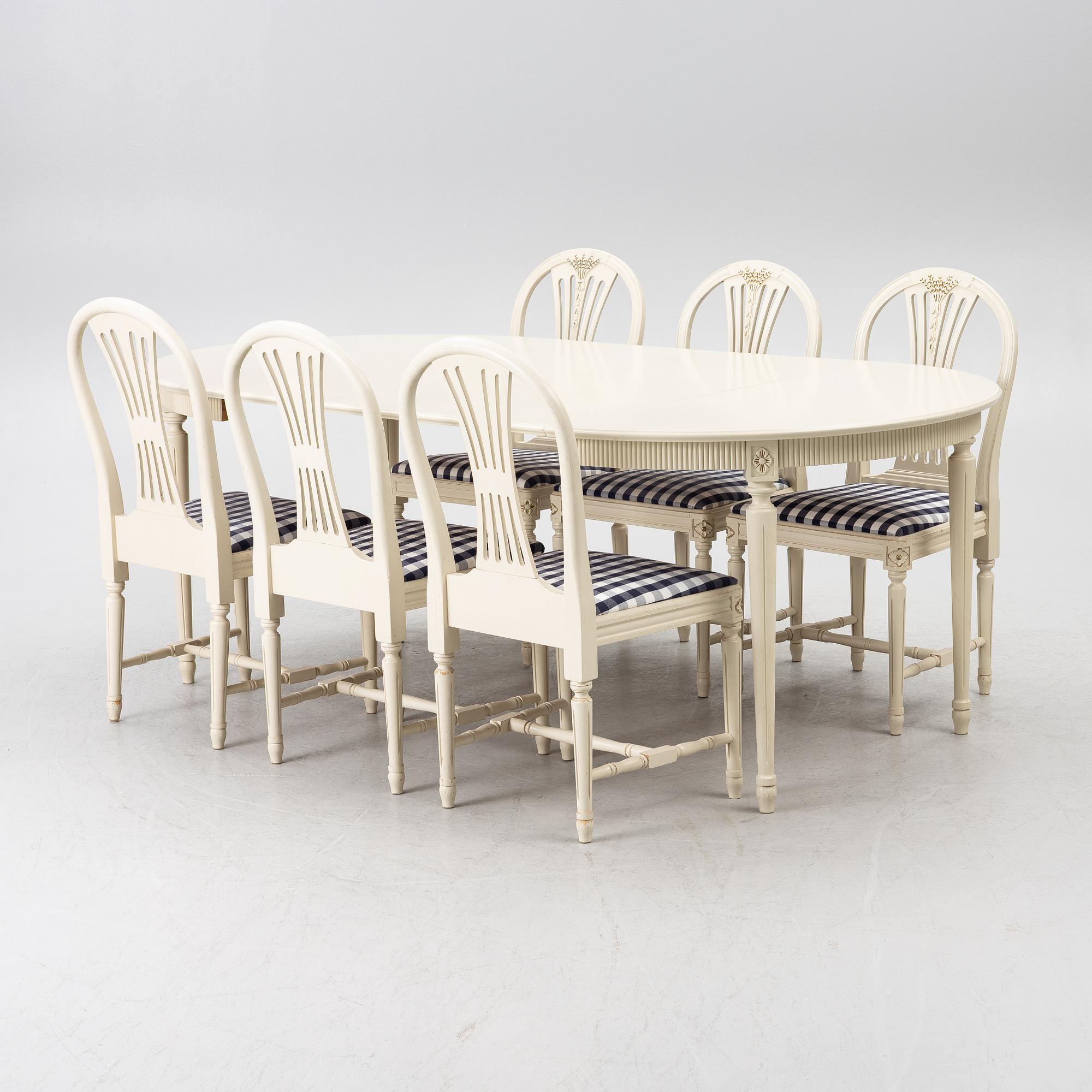 Dining table with 10 chairs, Gustavian style, second half of the 20th century.