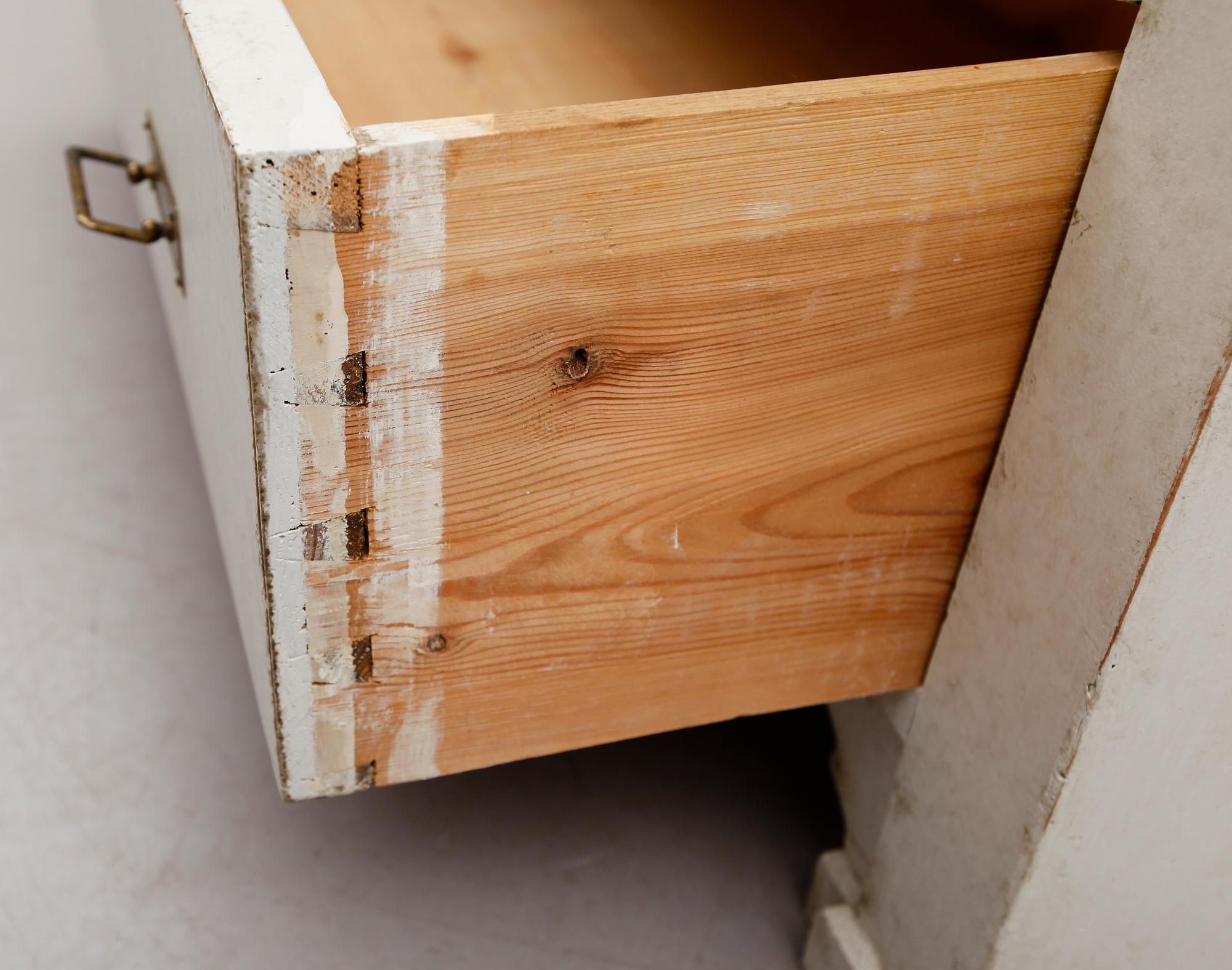 KLÄDSKÅP, tidigt 1900-tal.