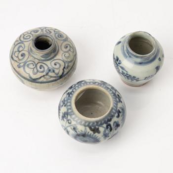 A group of eleven Chinese jars and vases, late Ming dynasty / 17th century.