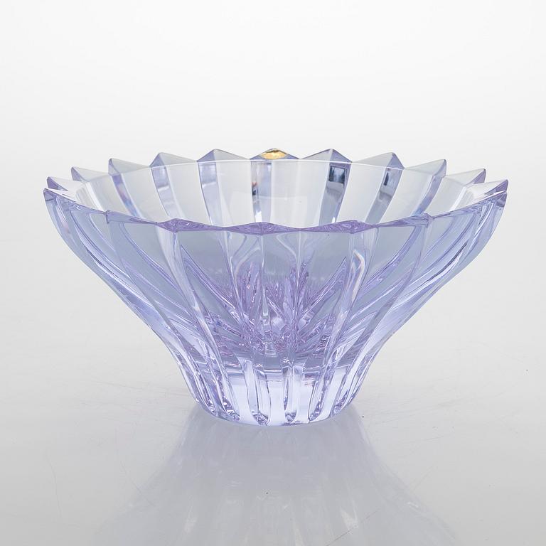 Aimo Okkolin, malja, "Terälehdet", signeerattu Aimo Okkolin Riihimäen Lasi oy.