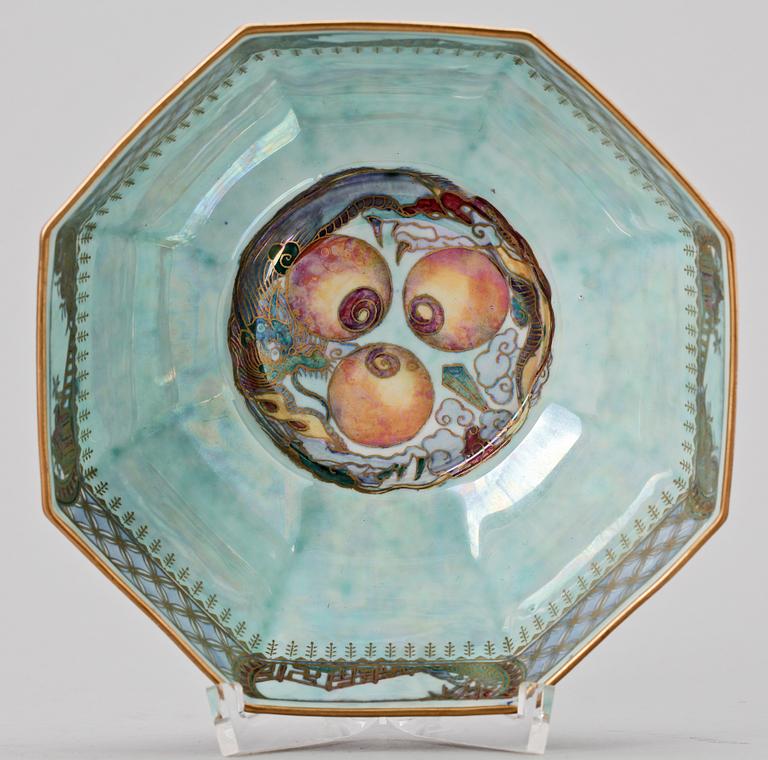 SKÅL, porslin, Wedgewood, England. 1900-talets början.