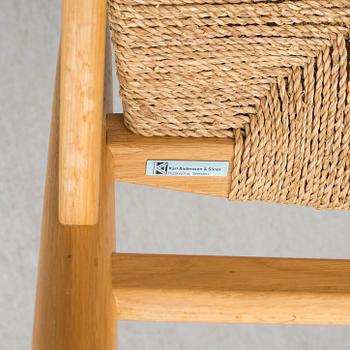 A set of six chairs and a dining table 'Øresund' by Børge Mogensen, Karl Andersson & Söner, Huskvarna, Sweden.