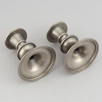 Edvin Ollers, a pair of pewter candlesticks, Schreuder & Olsson, Stockholm 1973.