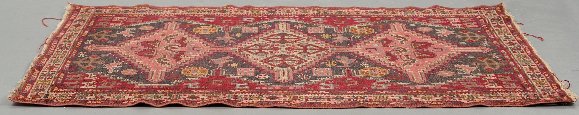 MATTO, a semi-antique East European probably, ca 173-175 x 112-116 cm.