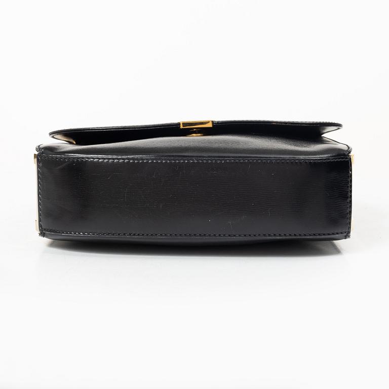 Gucci, Translation: "bag, vintage".